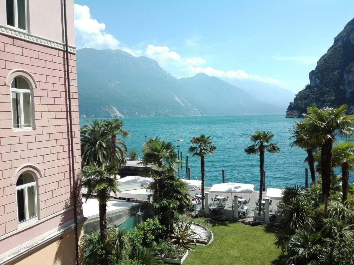 Queen Of The Lake Riva del Garda Extérieur photo